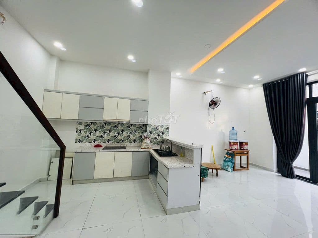 🏡SẮP CHỐT NHÀ ĐẸP 3 TẦNG – ĐƯỜNG 8M – CÓ SẴN DÒNG TIỀN 10TR/THÁNG