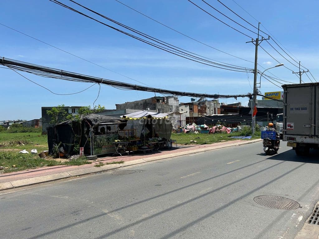 Bán Đất MT Liên Ấp 2-6 Bình Chánh, DT 228m2 (10m x 23m) Giá 11.9 tỷ