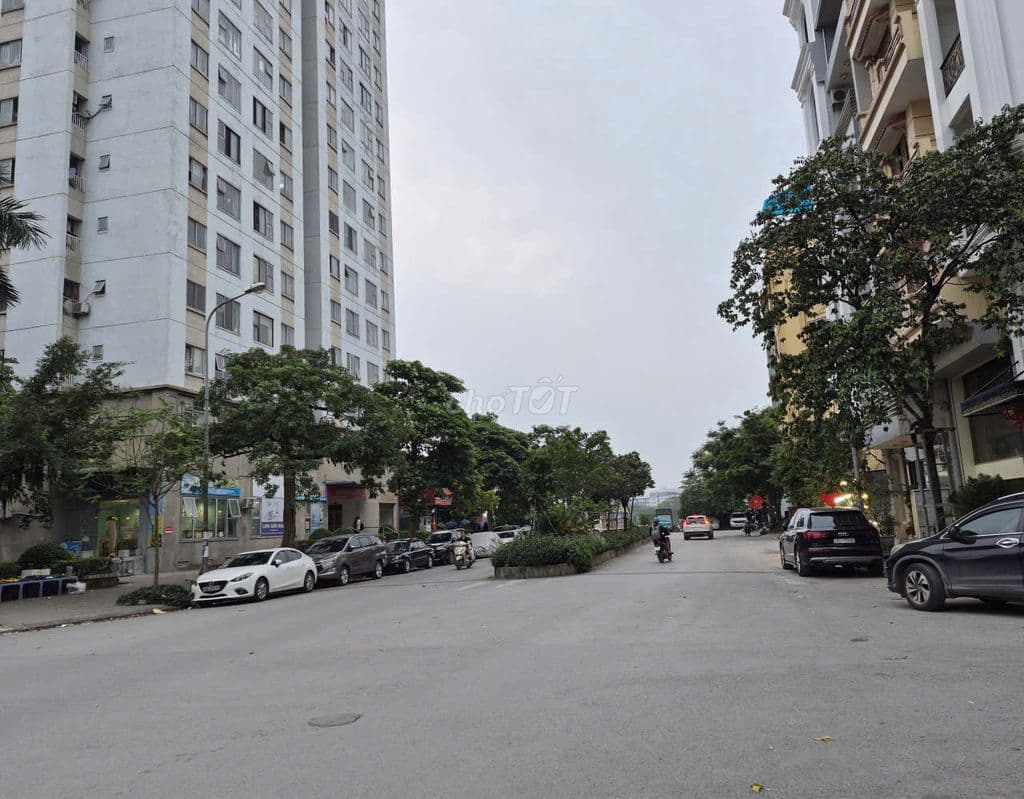 MẢNH ĐẤT ĐG 60M2 *** SÁT LÔ GÓC MẶT PHỐ HOÀNG CÔNG HÀ ĐÔNG HN.