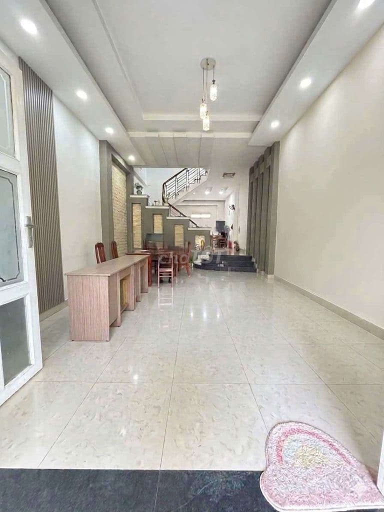 NHÀ 1 TRỆT 2 LẦU GẦN THCS HOA LƯ, TĂNG NHƠN PHÚ B QUẬN 9,77M² còn 6 TỶ