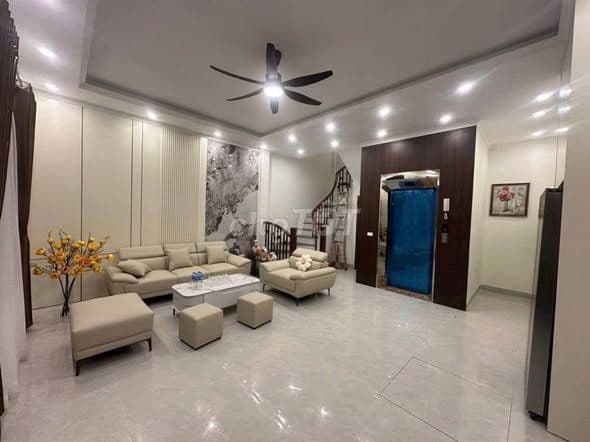 bán nhà 50m² Việt Hưng hơn 11 tỷ - Ảnh 3