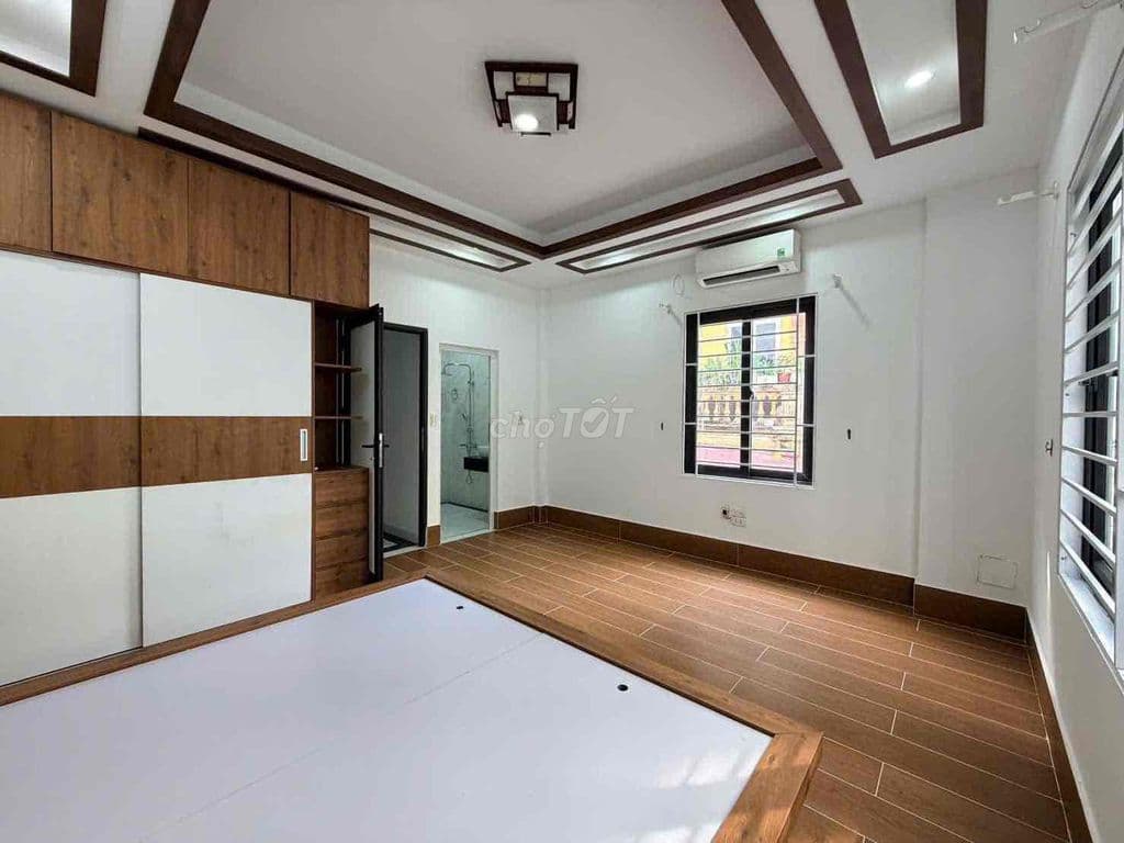 📢📢📢Nhà 5 Tầng Cổ Linh 2 Mặt Ngõ, Đường Thông Ô Tô Tới Cửa - Hơn 6 tỷ - Ảnh 3