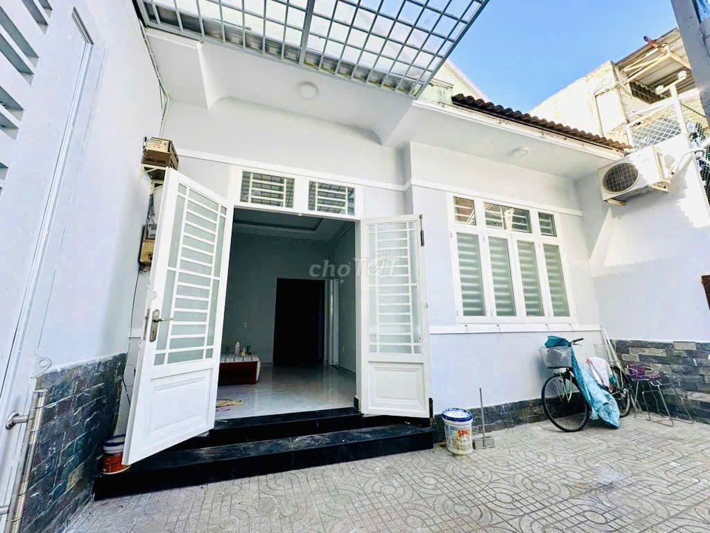 Siêu hiếm P.21 nhà C4 76m2 ra mặt tiền 14m Rạch Xuyên Tâm - Giáp Q.1