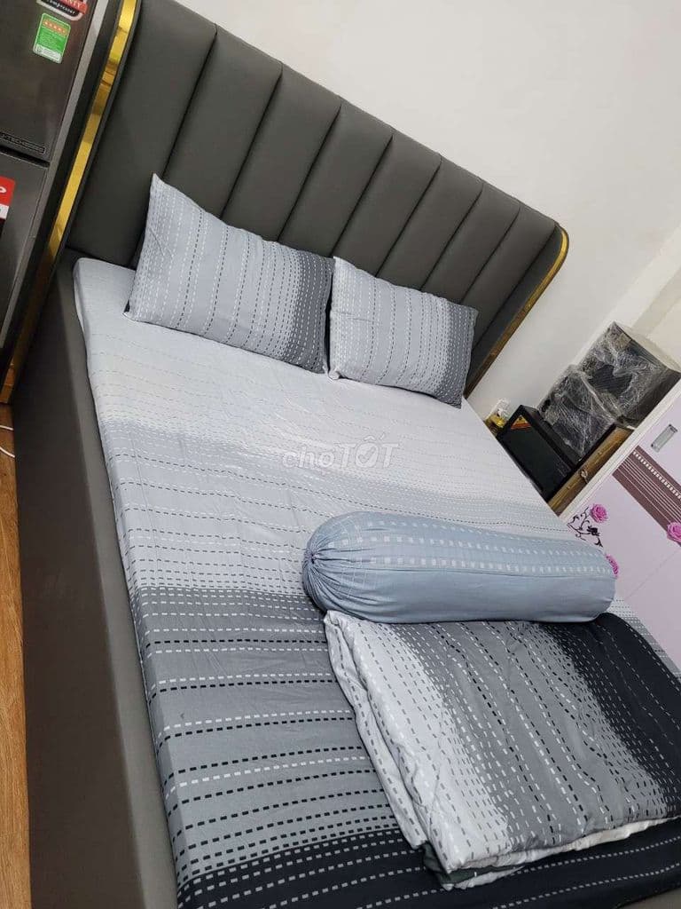 Nhà Q1 3.3x17m sát mặt tiền, trệt 2 lầu ST chính chủ - Ảnh 3