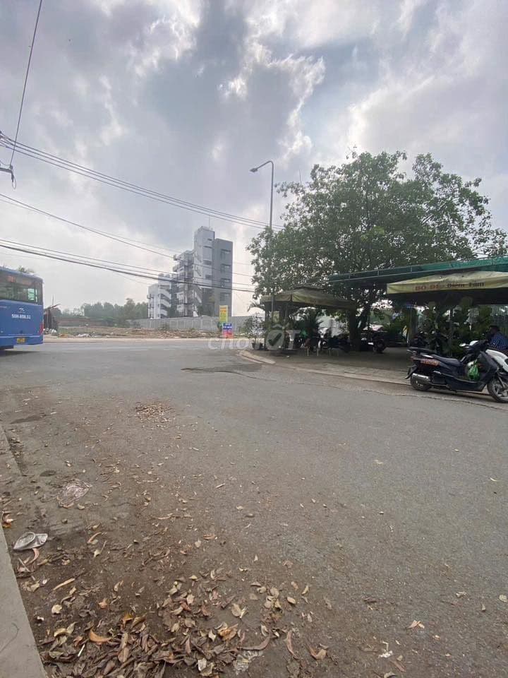 Nền Đất Góc 2MT Kinh Doanh Đường Long Phước 4,5 TỶ/69M2 - Ảnh 2