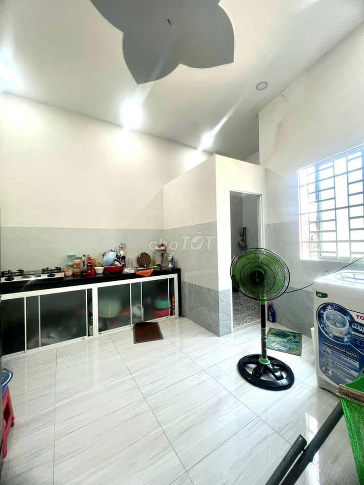 Kèo thơm Nhà c4 Ấp Chợ Tân Phú Trung 82m2 Sổ Hồng Riêng 850 triệu - Ảnh 3