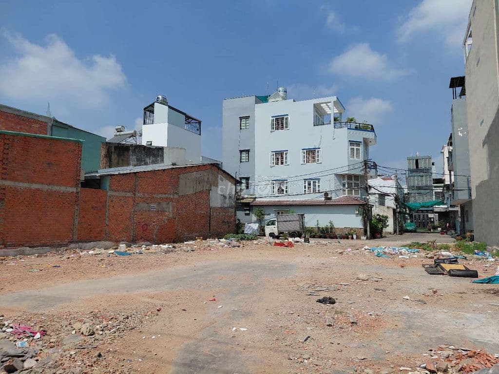 ĐẤT HẺM XE HƠI 6M PHÙNG TÁ CHU