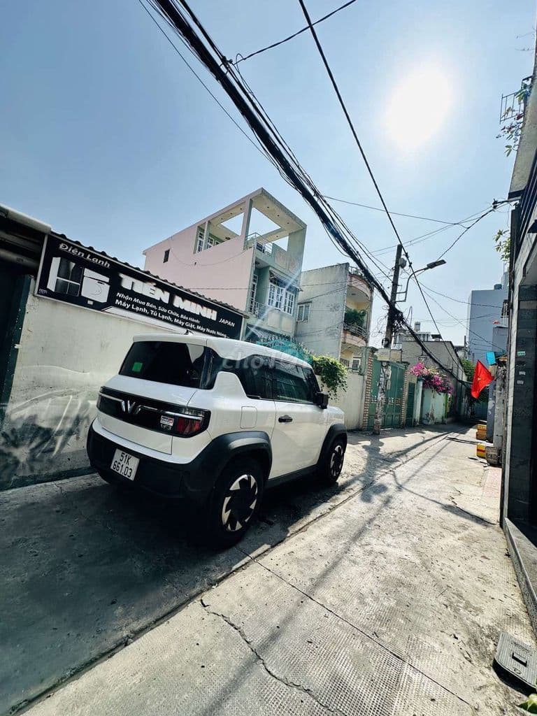 bán căn hộ dịch vụ Tân Phú - Đô Đốc Chấn - 3 tầng - 6 phòng - Ảnh 2