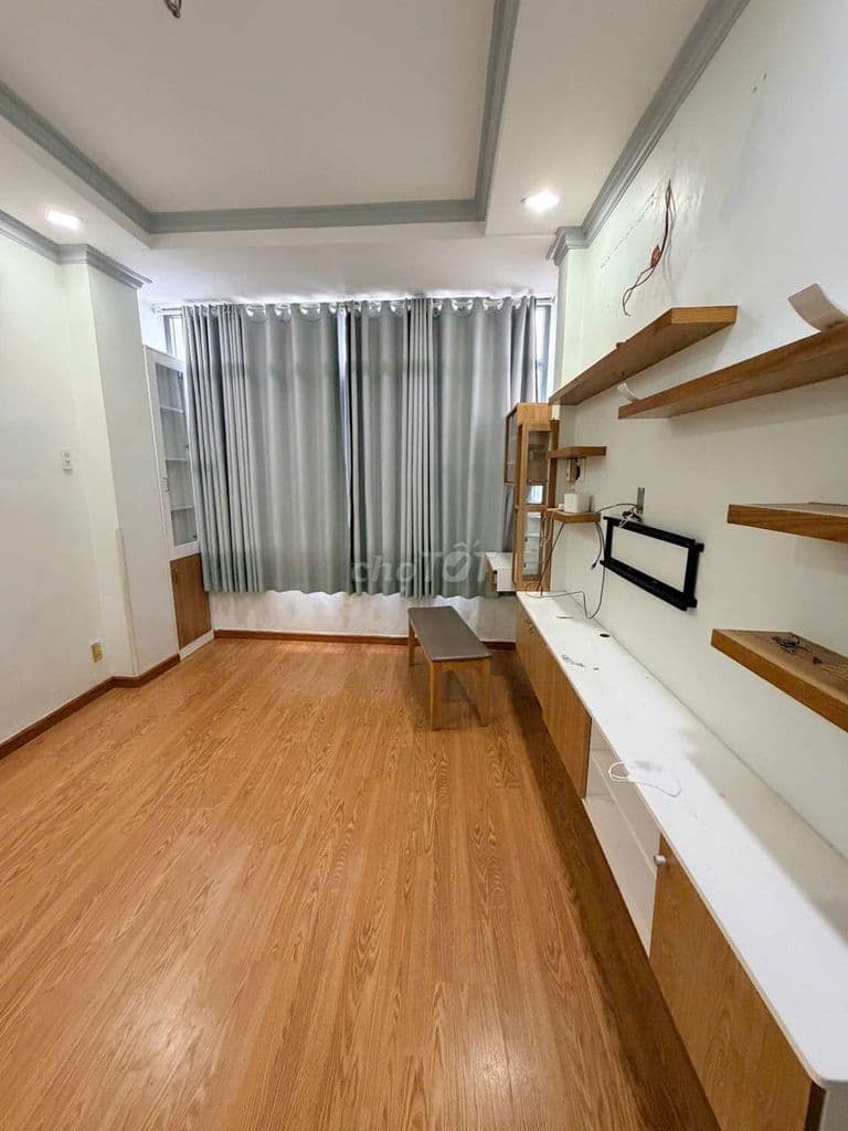 BÁN GẤP NHÀ HẺM XE HƠI ĐỐI DIỆN ĐH CÔNG THƯƠNG - Ảnh 3