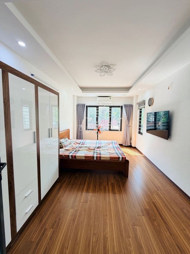 bán nhà 3 mặt thoáng tại Vĩnh Hưng - 6.6 tỷ - Ảnh 2