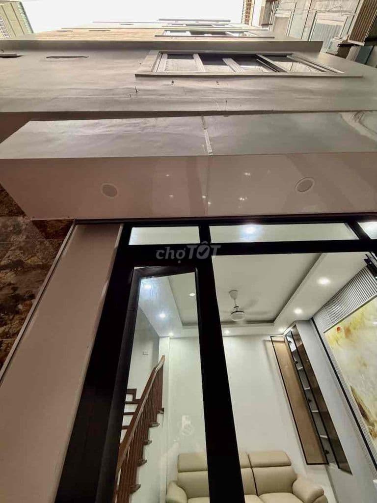 10.6 TỶ - THÁI HÀ - 35m x 5T x mt 6,2 - LÔ GÓC - VIP ĐỐNG ĐA - Ảnh 3