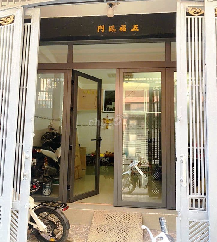 Nhà HXH Tỉnh Lộ 10 - 4.1x10m - 5.2 Tỷ - 3Pn - Ngay Tên Lửa