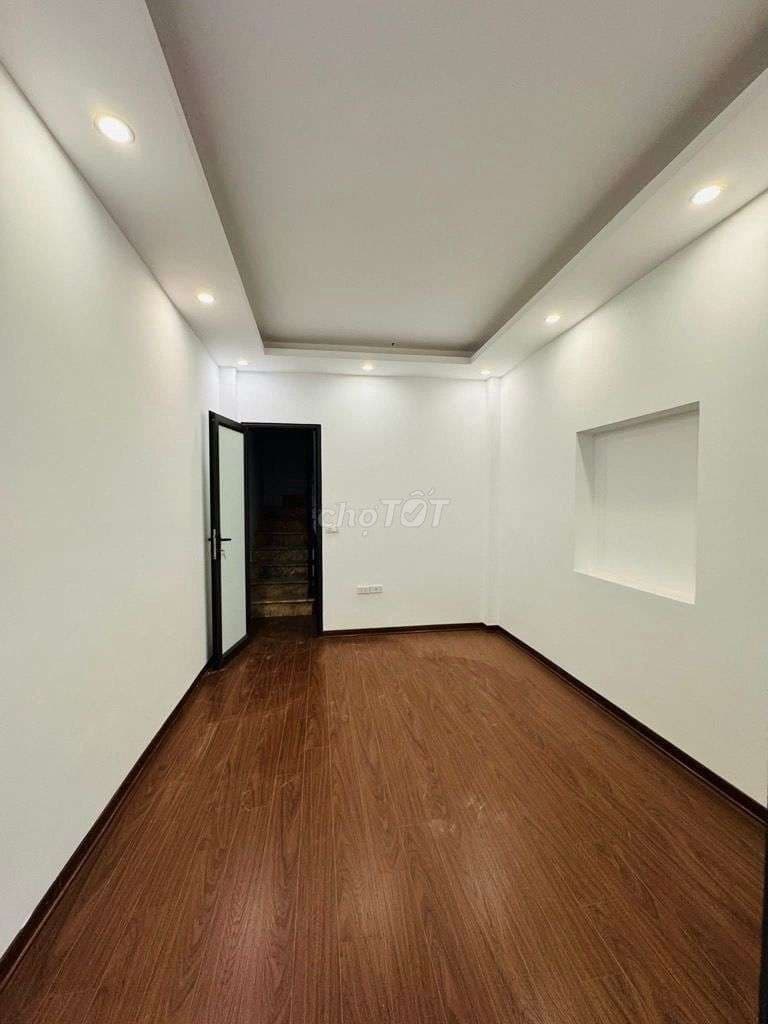 bán nhà ngõ 255 lĩnh nam.ô tô đỗ cửa - Ảnh 3