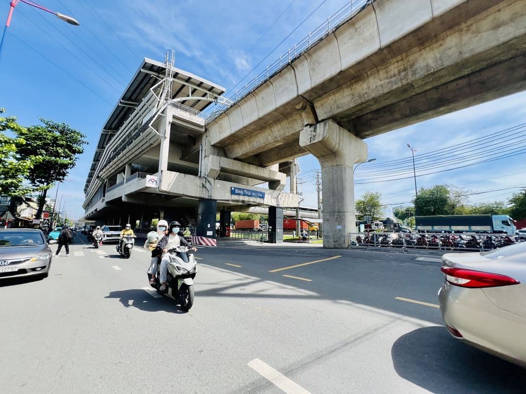 ĐẤT MẶT TIỀN NHÁNH NGUYỄN VĂN BÁ TRƯỜNG THỌ_NGAG 7M_NGAY CHÂN GA METRO - Ảnh 2