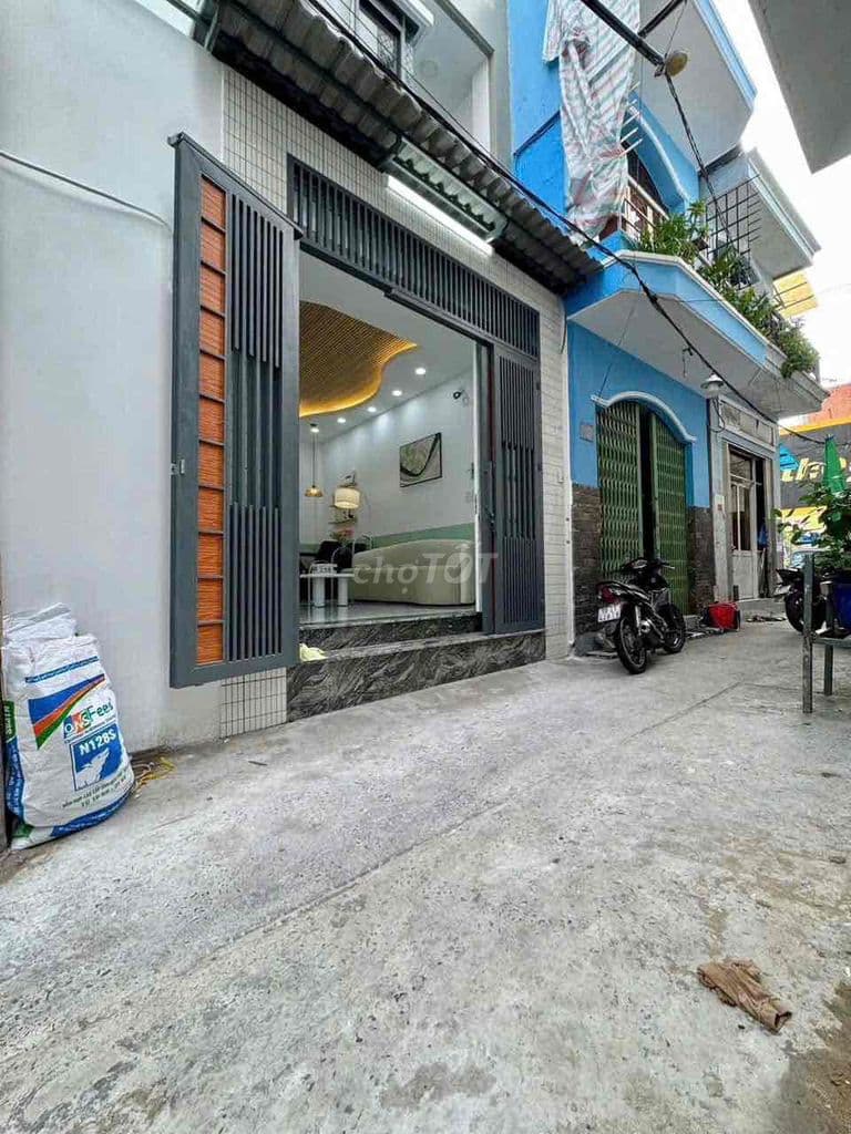 Bán nhà 4 tầng sau căn mặt tiền Dương Bá Trạc Q8 - Ảnh 2