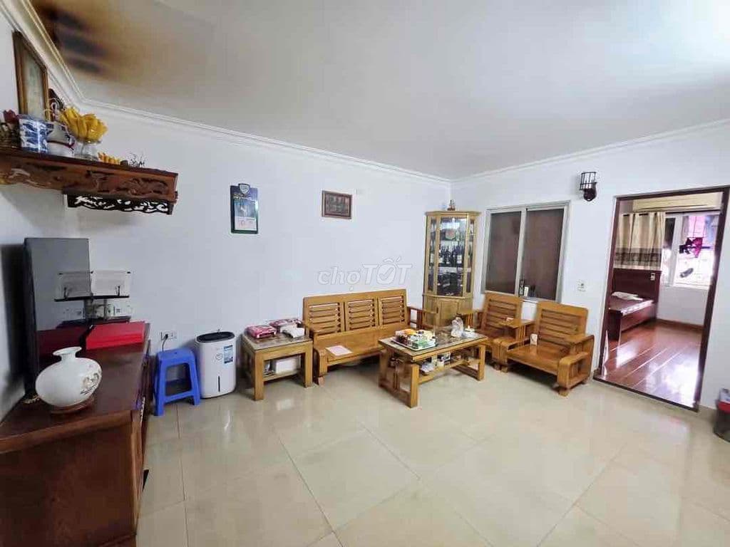 Bán nhà TT phố Thành Công, 43/80m, 2 ngủ 2wc, căn góc thoáng, full NT