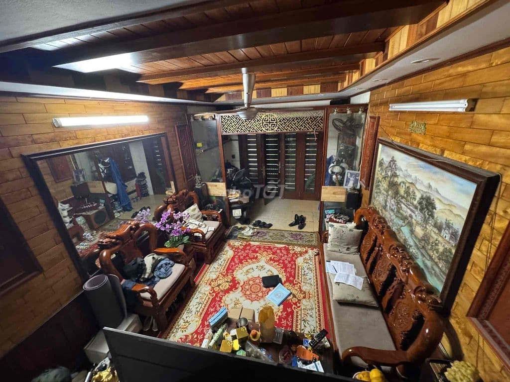 Nhà đẹp sát phố Định Công Hạ-NT 5 sao-Có thuế-40m*3T;MT4m;3N