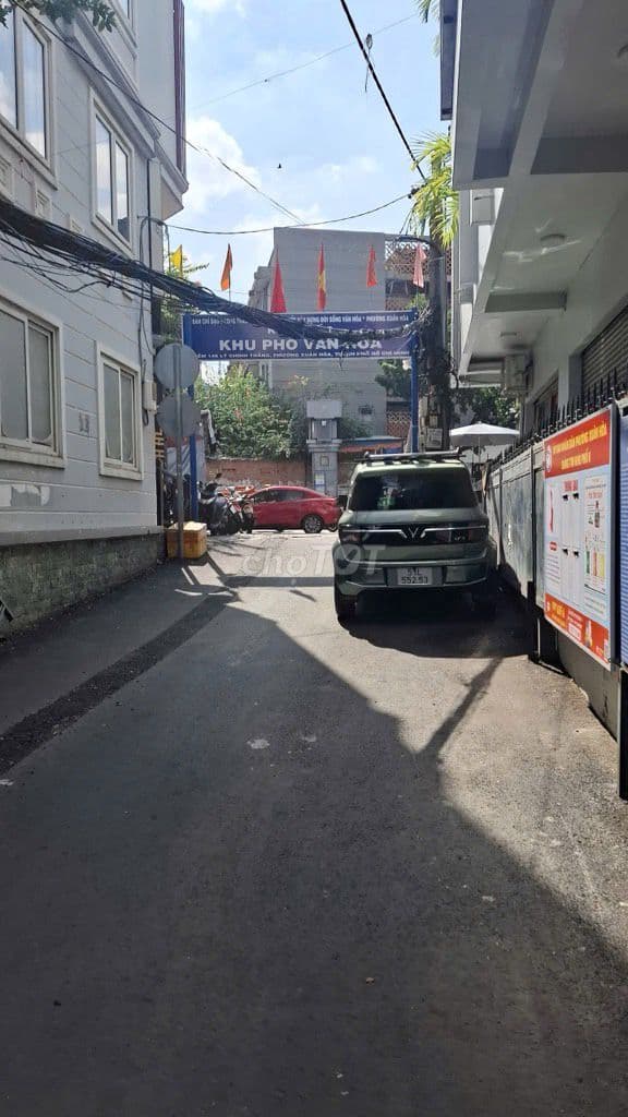 Bán nhà Phường 8, Quận 3, Lý Chính Thắng, 4 tầng, hẻm xe hơi, 7 tỷ 6