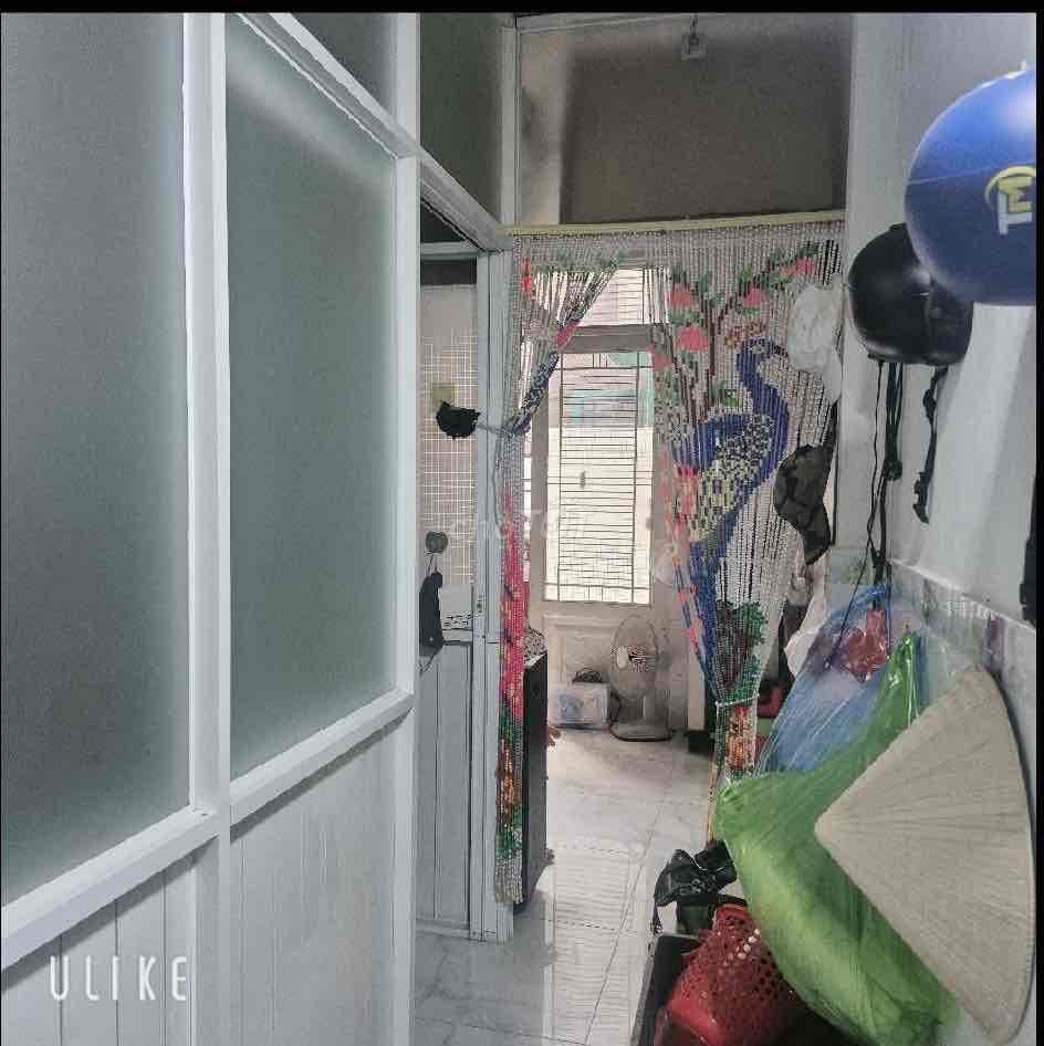 Nhà Hai Tầng - Gần mặt tiẻn tl43-2,4t