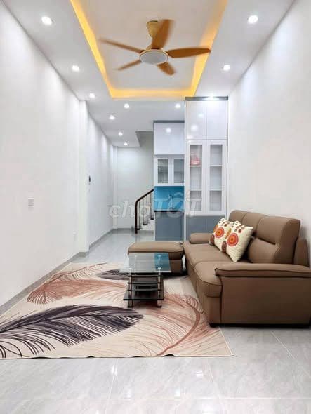 bán nhà 5 tầng Hai Bà Trưng thiết kế 3 ngủ