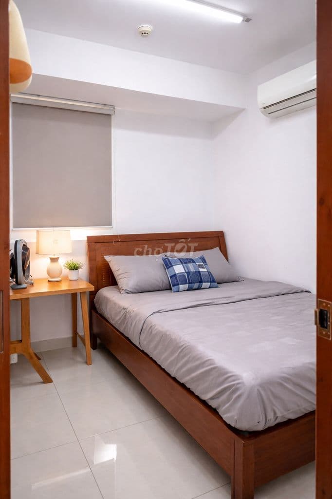 Bán gấp căn hộ 8x plus sổ hồng tầng trung. 63m ít nội thất - Ảnh 3