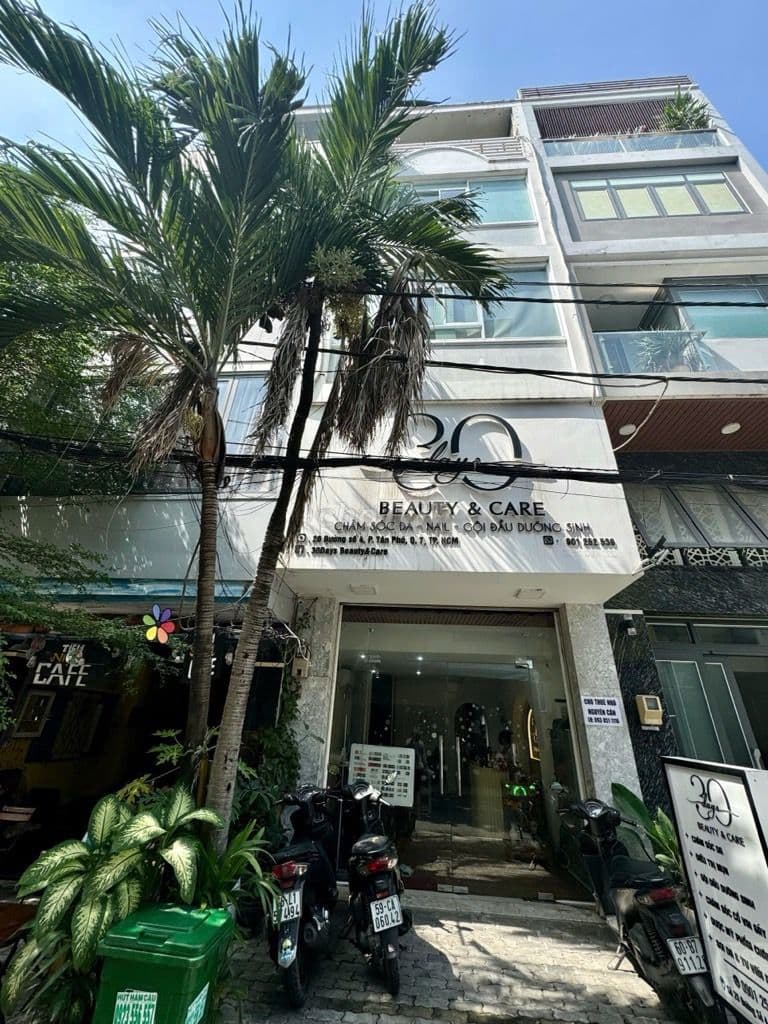Bán nhà mặt tiền kinh doanh P. Tân Phú Q7 - Đang thu 25tr/tháng