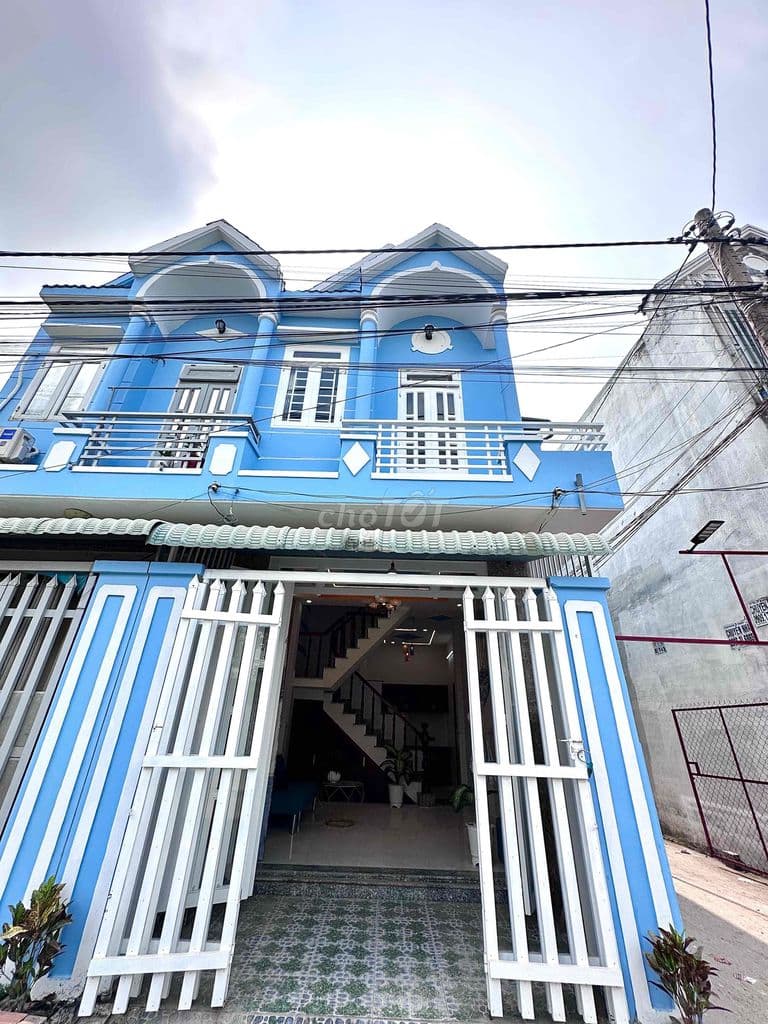 625tr - Chính chủ kẹt tiền bán gấp nhà mặt tiền 4x11 (shr)