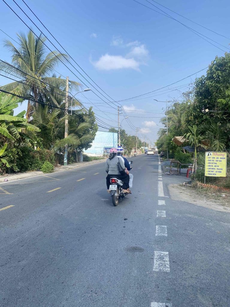 HÀNG THƠM GIÁ RẺ 368m2 thổ cư MT Thế Lữ giá 18tr/m2 - Ảnh 3