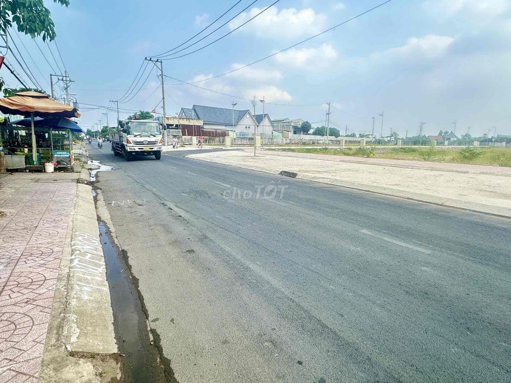 Đất Nền Bình Chánh Mặt Tiền Hoàng Phan Thái Giá Rẻ