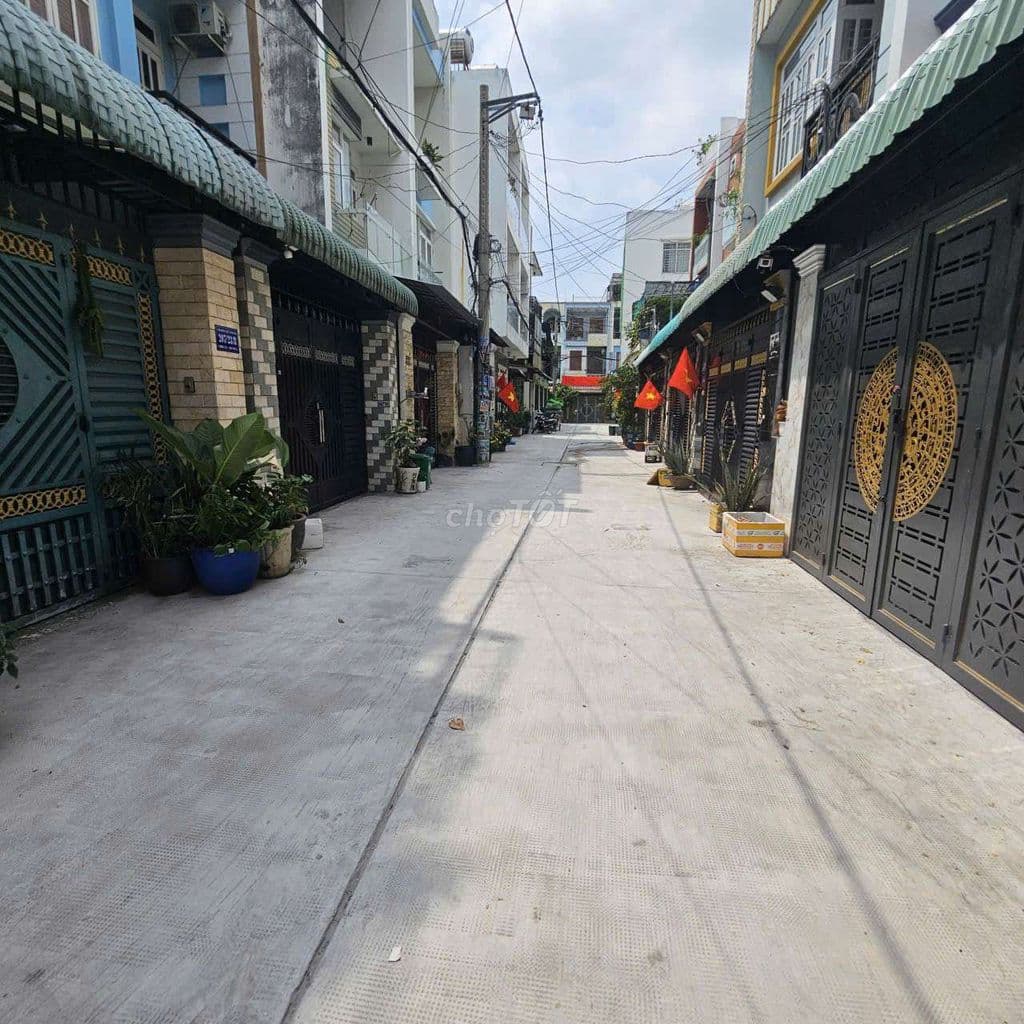 Nhà hẻm xe hơi 4.2×17 đúc 2 lầu st quận bình tân đúc 3.5 tấm bhhb - Ảnh 3