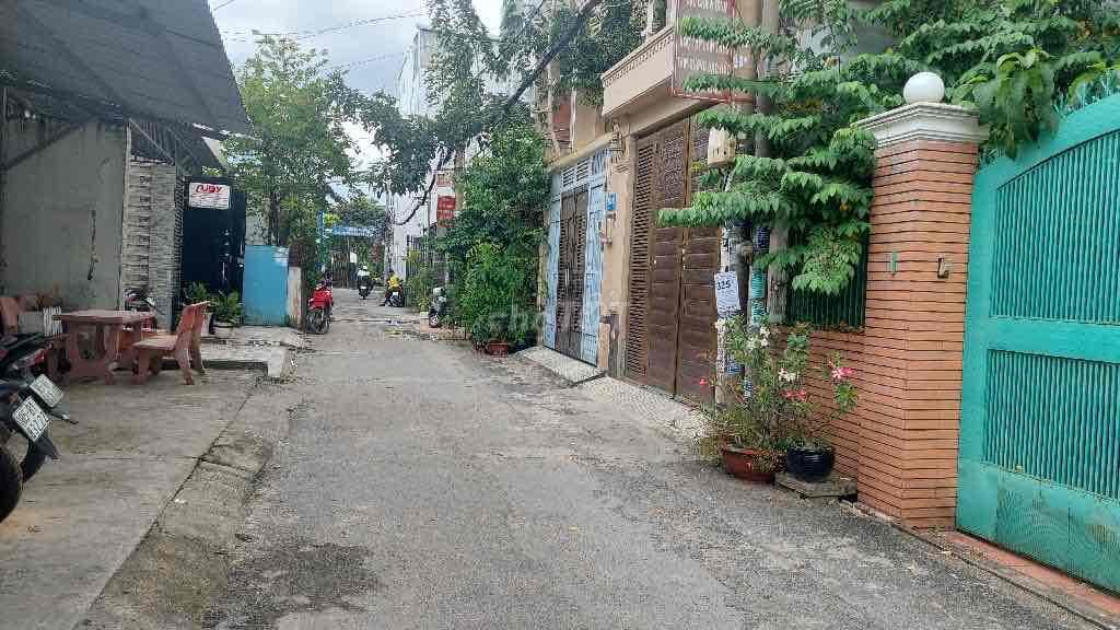 ĐẤT PHƯỜNG 9 GV - 76M2 - HẺM ÔTÔ 6M .