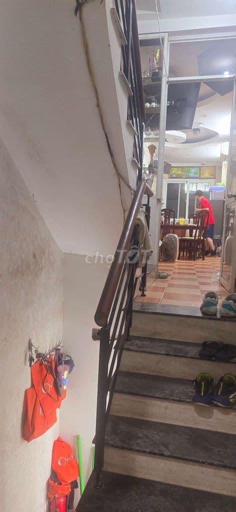 CHÍNH CHỦ GỬI BÁN MP CẦU GIẤY, VỊ TRÍ VÀNG - MỞ CỬA TIỀN RƠI VÀO NHÀ - Ảnh 2
