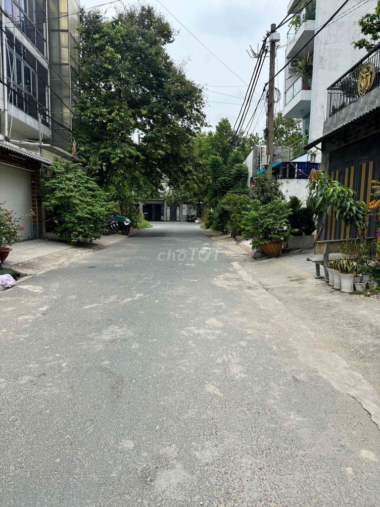 Bán nhà 3,5 tấm đang ở và cho thuê CHDV đường thông 10m kdc yên tĩnh - Ảnh 2