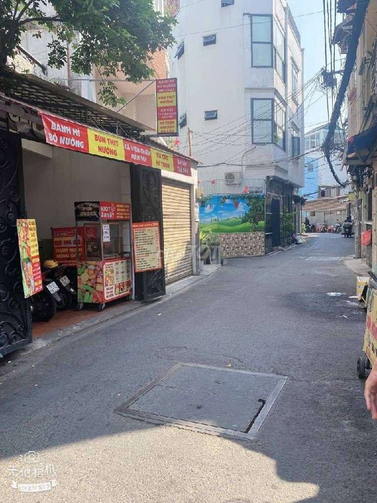 Nhà HXH Hoàng Hoa Thám, 44m², 3 tầng, giá tốt Phú Nhuận