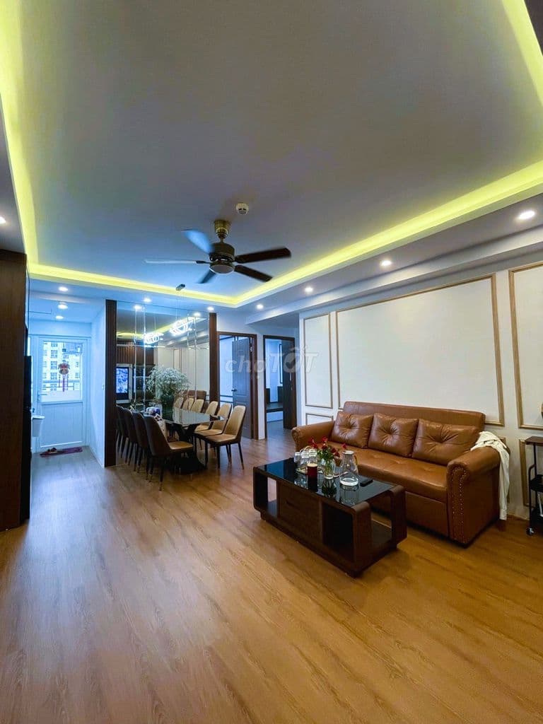 CHUNG CƯ TÒA 30T2 KĐT NAM TRUNG YÊN, CẦU GIẤY 60 m2, Hơn 5 tỷ