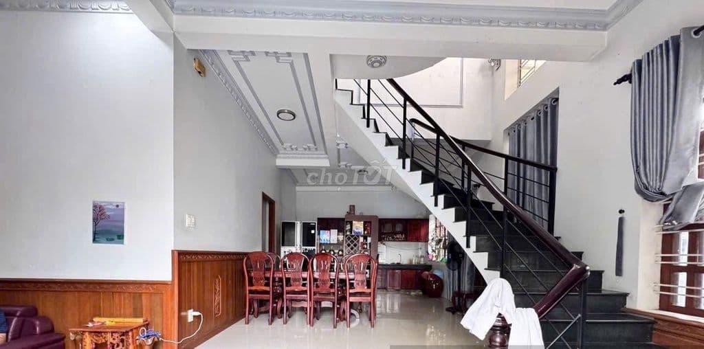 Nhỉnh 50TR/M2- Biệt Thự Vườn Linh Chiểu- 202m2- Ngang Lớn 14m- HXH