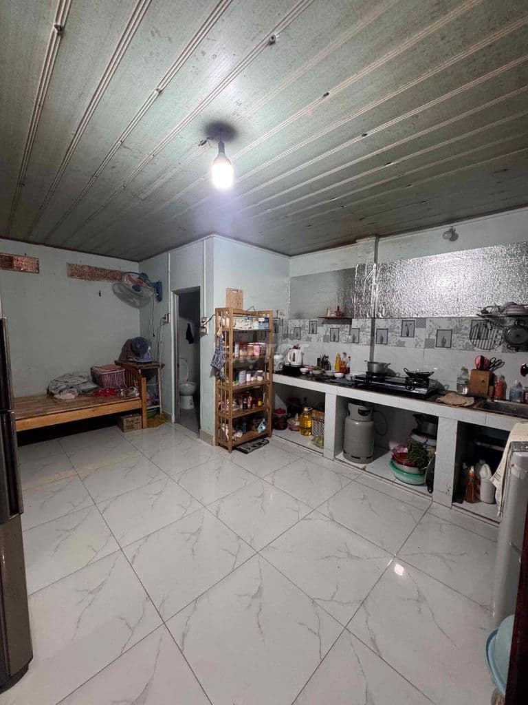 CẦN ÁN GẤP NHÀ HẺM XE HƠI, GẦN NGAY CÔNG VIÊN KHU 38Ha. SỔ CHÍNH CHỦ - Ảnh 2