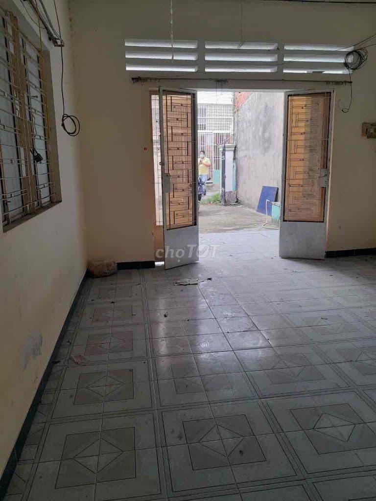 Nhà Nguyễn Tuyển hẻm xe máy - Ảnh 2