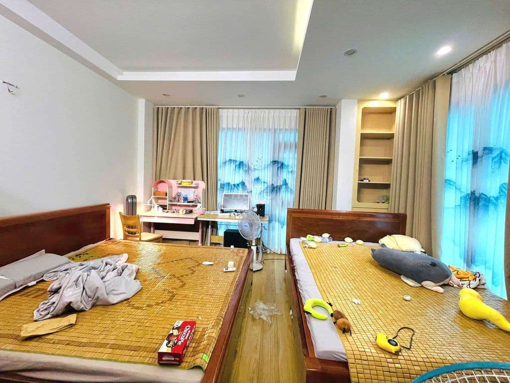 Hoàng Quốc Việt, Võ Chí Công, ngõ thông, ngõ thoáng, dân xây, lô góc - Ảnh 2