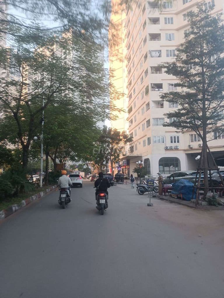 Đất Dịch vụ Dương Nội, 50m2- Lô góc, mặt Phố 12,9 tỷ.