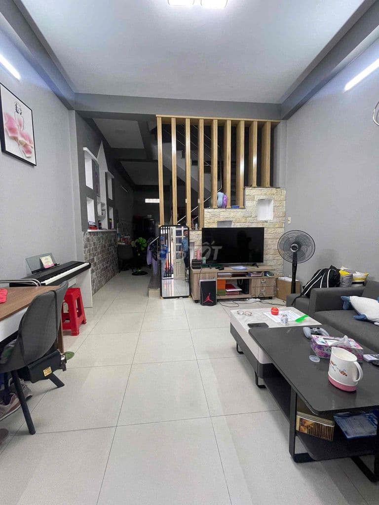 ❌ Nhà 3 lầu hẻm 4m khu cao tầng an ninh Âu Dương lân