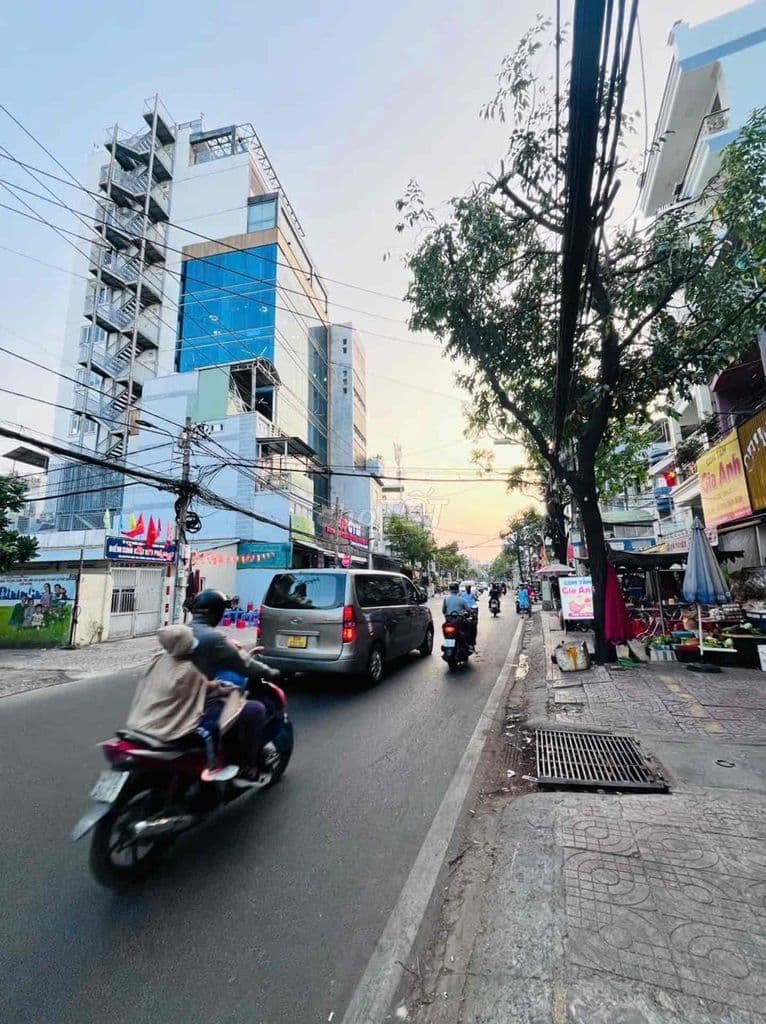 MT KINH DOANH Q8. DT: 57m2 - 4 Tầng. Nhỉnh 16 Tỷ