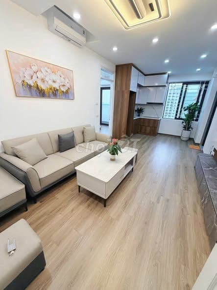 bán căn hộ 2pn mặt đường hồ Vĩnh Hoàng
