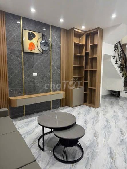 bán nhà 32m2 Hoàng Mai mặt tiền 9m - Ảnh 3