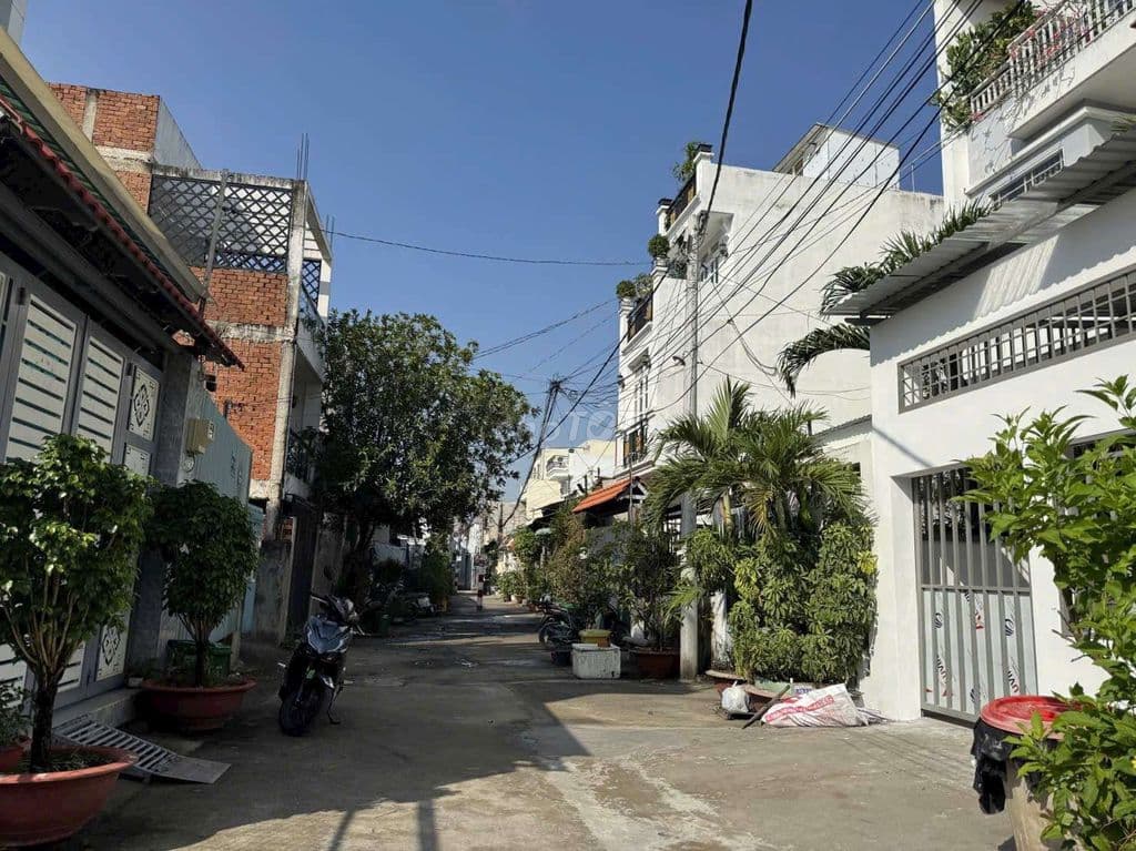 Nhà Cấp 4 Vào Ở Ngay Hiệp Bình Phước Thủ Đức Ngày Vạn Phúc CiTy