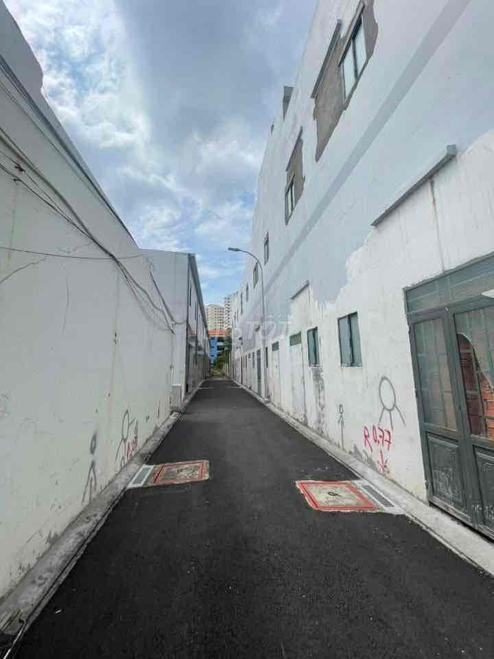 Nhà HXH sát MT Tỉnh Lộ 10 dt 5.9x8.5m(50m2) nhà 2 tầng giá 4.6 tỷ TL - Ảnh 3