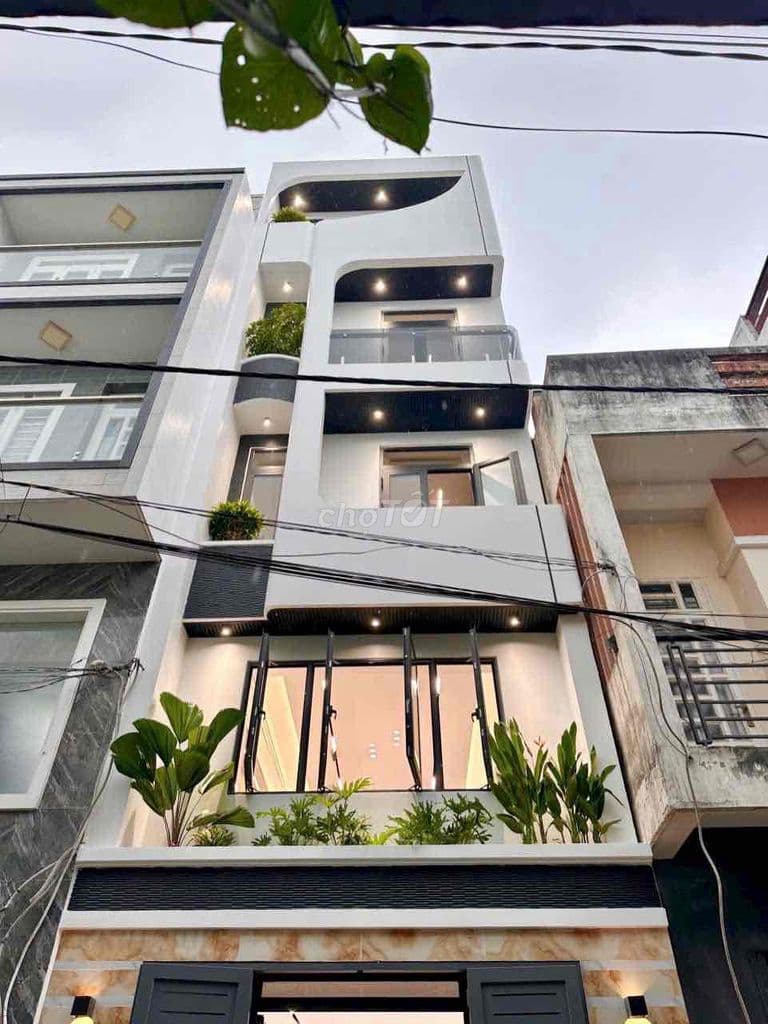 bán nhà trục đuong lê van quoi