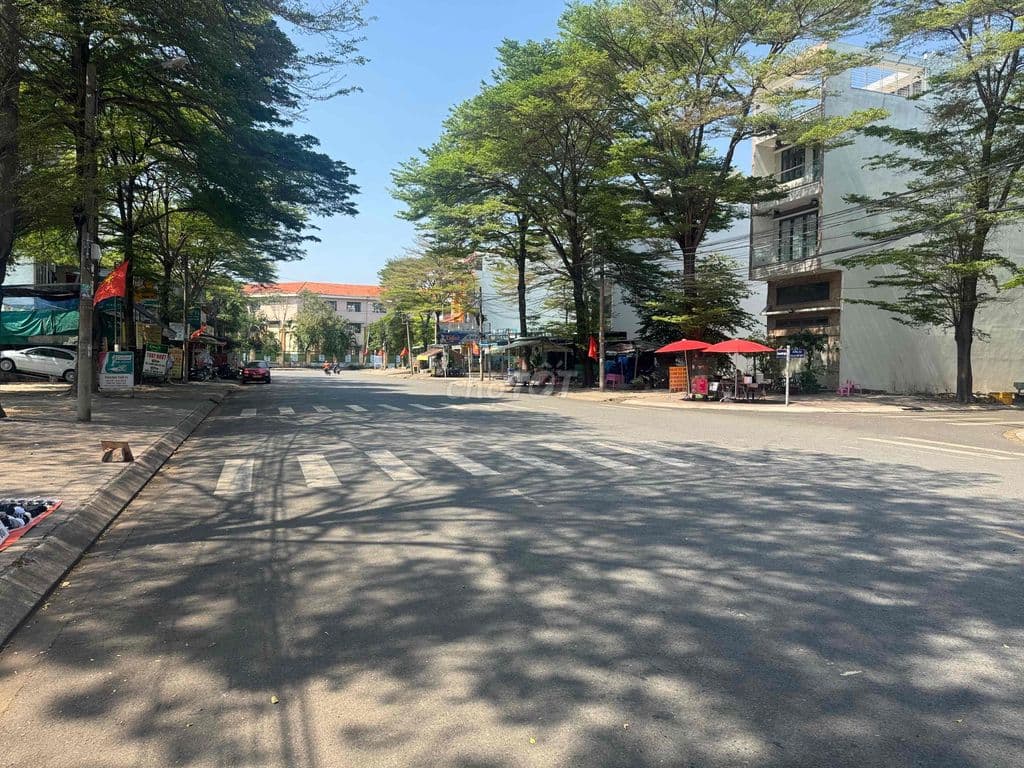 Bán nền đất 120m2 sổ đỏ mặt tiền Phạm Thế Hiển Phường 7 Quận 8 - Ảnh 3