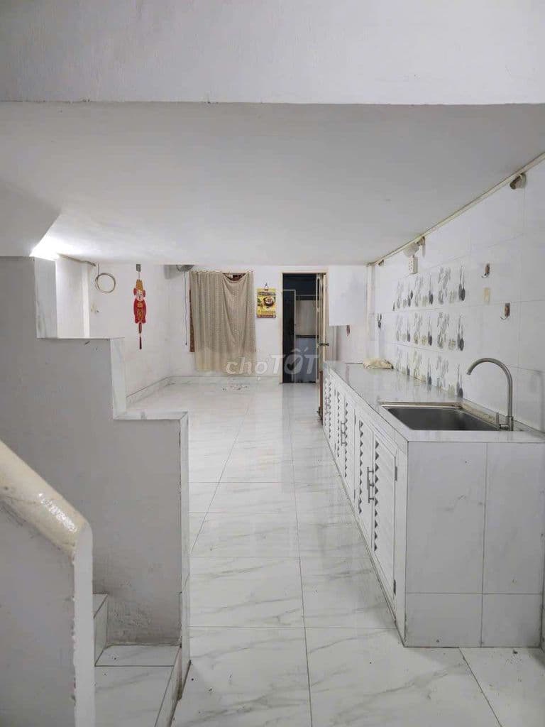 CĂN HỘ 80M2(TRỆT ,LỬNG BTCT)-LẦU 2 -THANG BỘ - TẢN ĐÀ Q5 - Ảnh 2