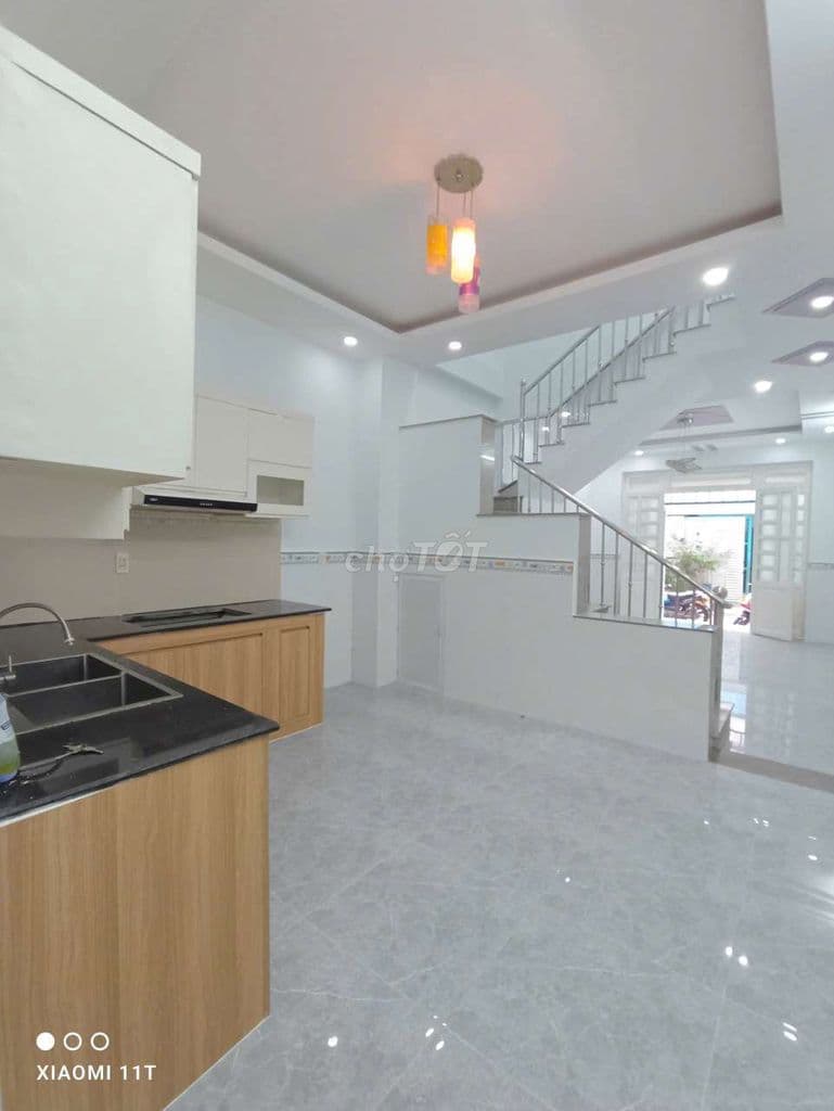 BÁN NHÀ 1 TRỆT 1 LẦU HXH ĐG SỐ 10 HBP, THỦ ĐỨC 5.2 TỶ THƯƠNG LƯỢNG